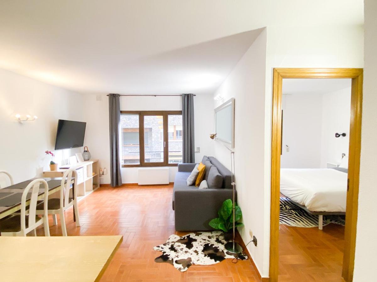 Apartamento Encamp Centro - A Pie De Todo - Ideal Parejas Buitenkant foto